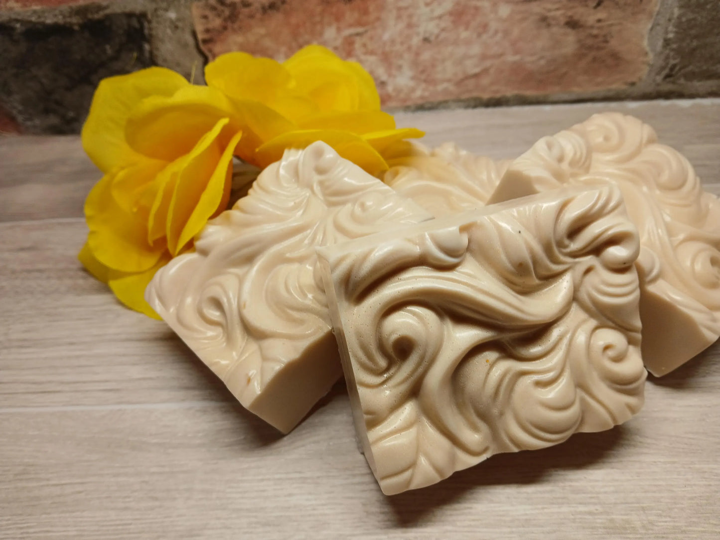 Frankincense & Myrrh Bar Soap | Natural Handmade Soap | Warm Resin Scent | Luxury Skincare | Vegan Bath Bar | Spiritual Gift for Him or Her