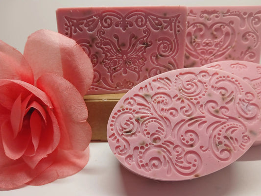 Rose and Vanilla Soap Bar Real Rose Peddals | Natural Handmade Soap | Floral Sweet Skincare | Vegan Bath Bar | Romantic Spa Gift for Her